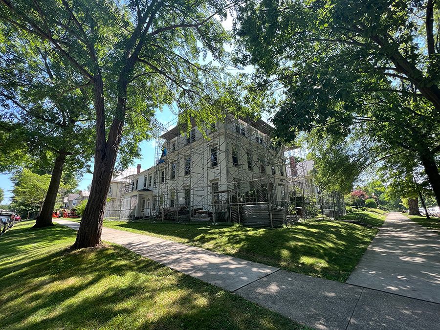 Alpha Xi Delta house
